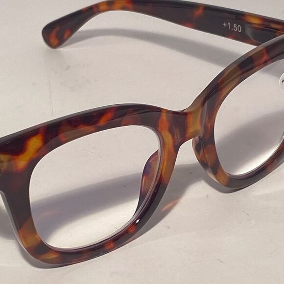 1492 Mona Reading Glasses 1.50 Reading Glasses Tortoise Frames NWT - Picture 7 of 9
